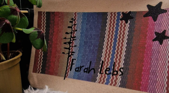 Neceseres Farah Lebs